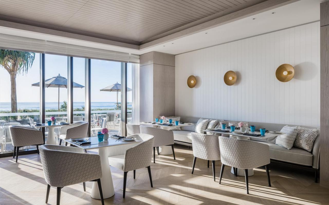 The Langham, Gold Coast And Jewel Residences ภายนอก รูปภาพ The Beach Club