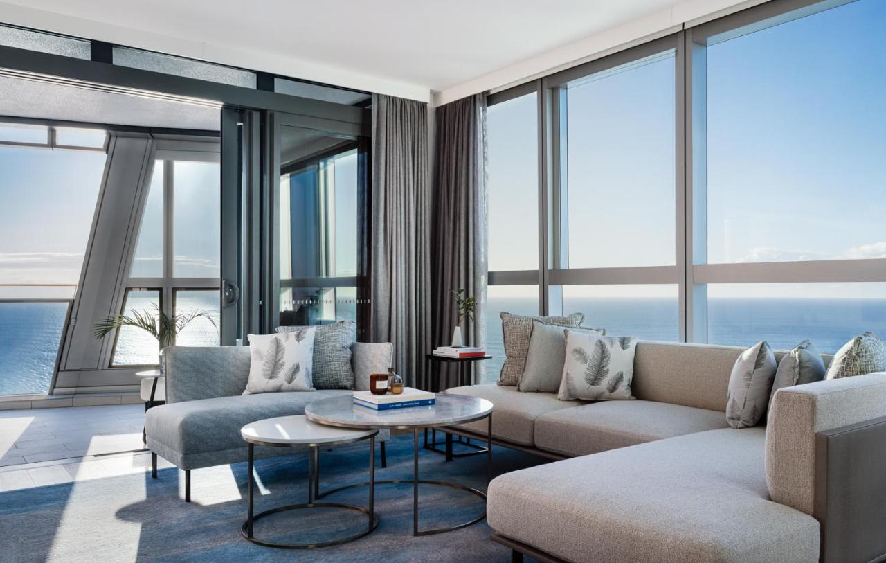 The Langham, Gold Coast And Jewel Residences ภายนอก รูปภาพ The living room of a Sky Loft